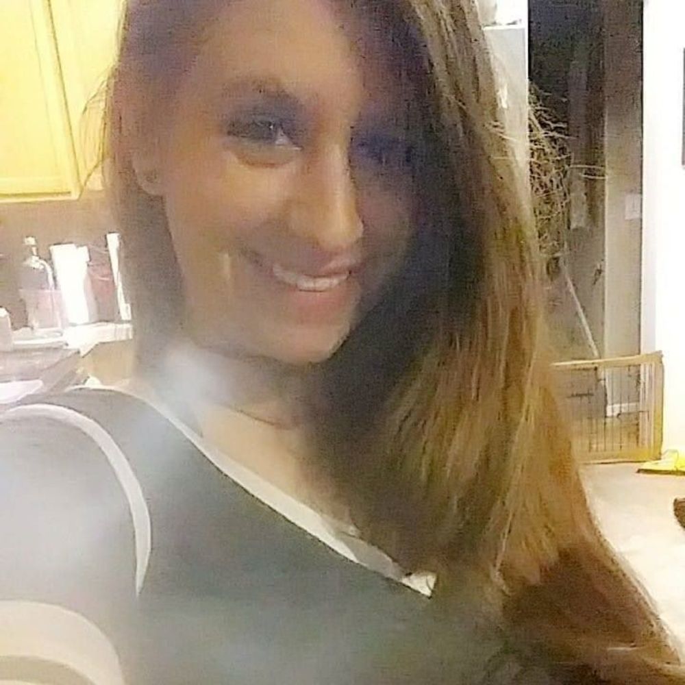 Meet your Posher, Brittney